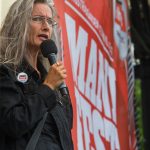 Ordförande Maria Persdotter på scen